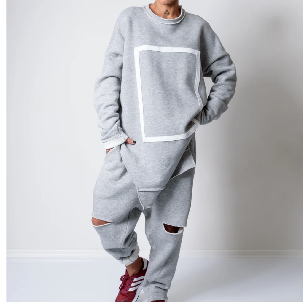 Gray Sweatshirt And Joggers Set